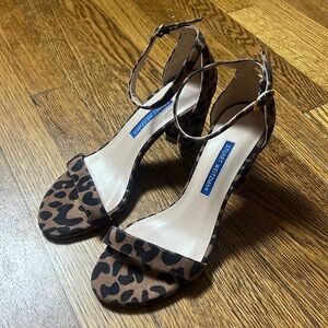 Stuart Weitzman NEARLYNUDE LEOPARD-PRINT SUEDE SANDALS IN CAPPUCINO Size 5.5